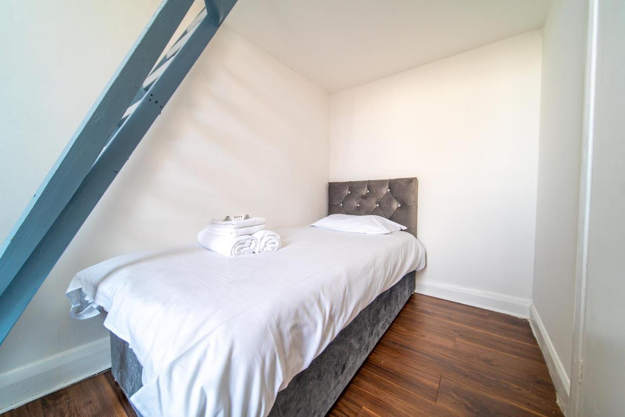 Spacious 2 Bedroom Apartment In Downtown Londres Extérieur photo